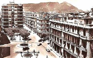 RA g- 040- Place des Victoires